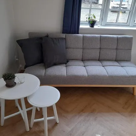 公寓 Mini-lejlighed Med Kokken - Deler Bad Og Toilet Med Nabolejlighed 2